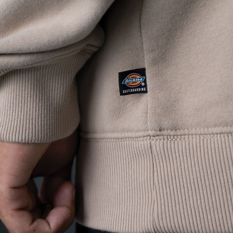 Dickies Ronnie Sandoval Relaxed Fit Sweatshirt Desert Sand ID-5gcgfz3z