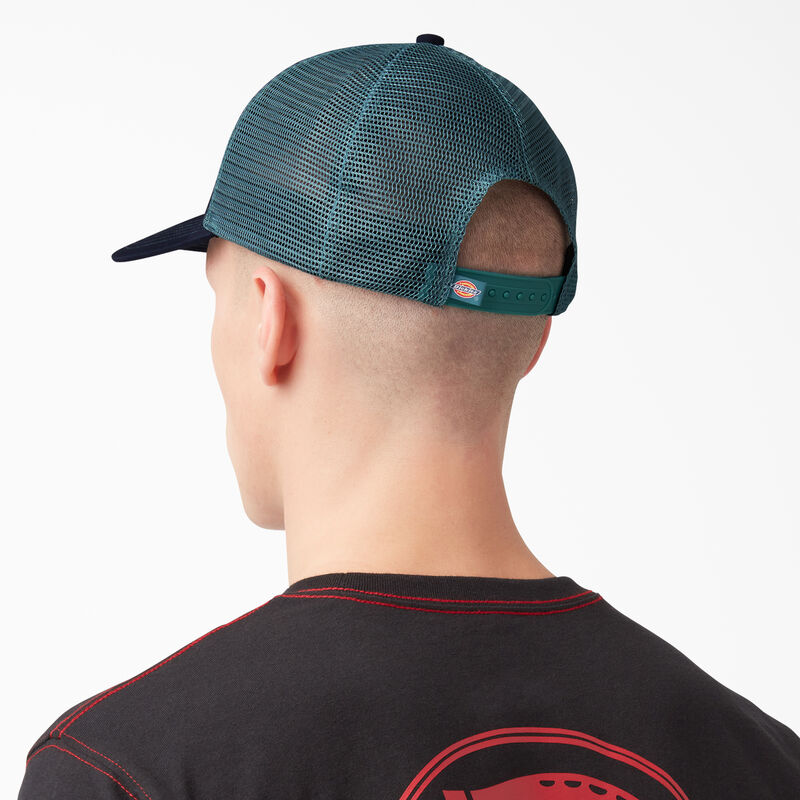 Dickies Patch Logo Trucker Cap Ink Navy/Porcelain ID-MwdAAITO