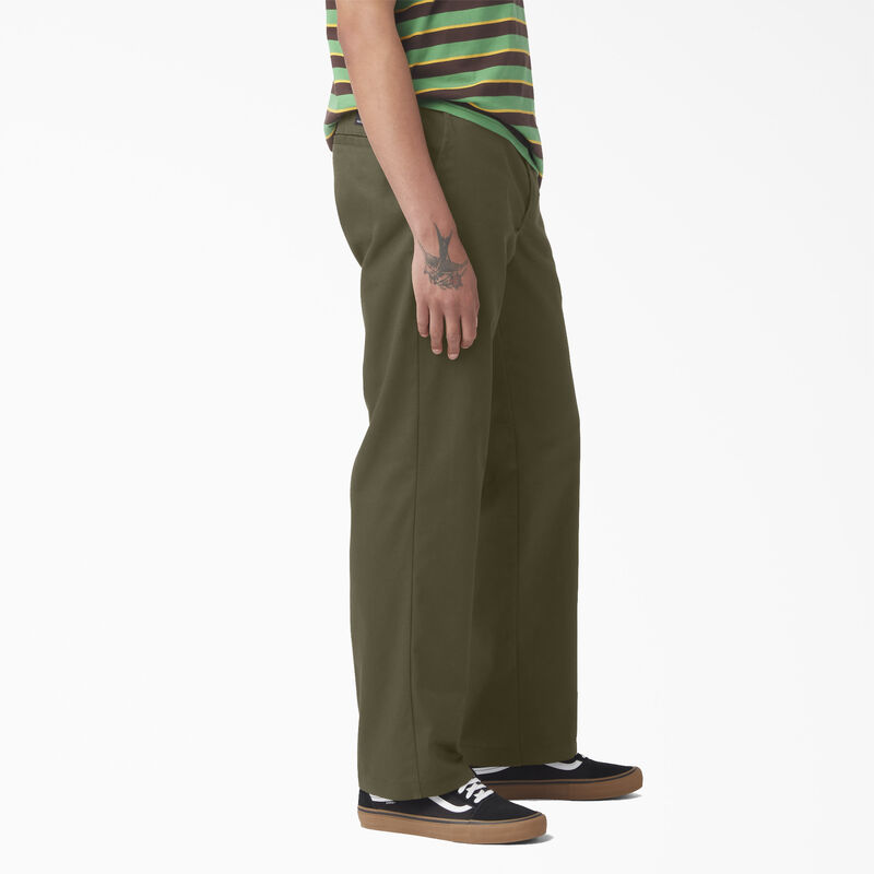 Dickies Vincent Alvarez Relaxed Fit Carpenter Jeans Military Green ID-ivWyh4h2