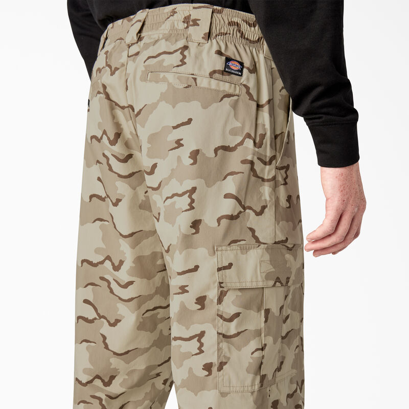 Dickies Skateboarding Loose Fit Camo Cargo Pants Desert Camo ID-r2zuRAap