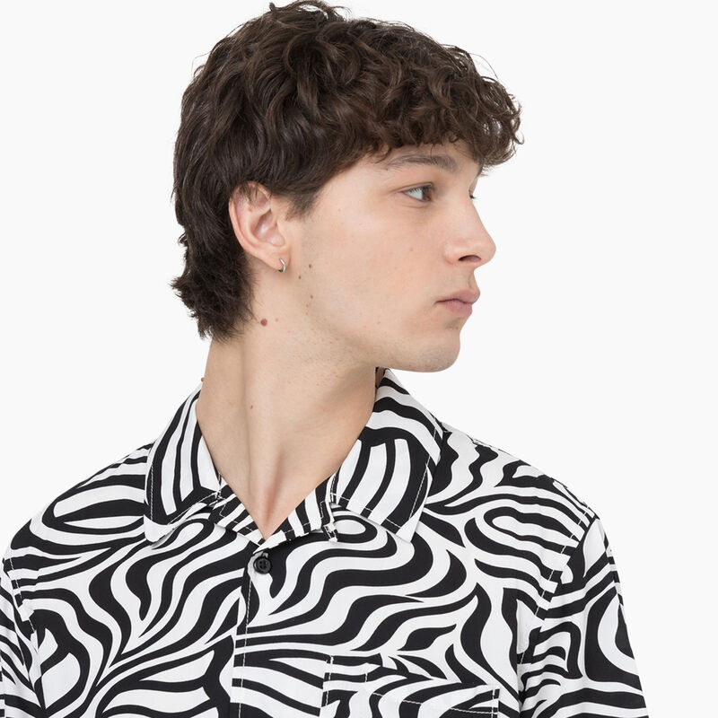 Dickies Zebra Print Short Sleeve Shirt Black/White ID-rljsm8i3