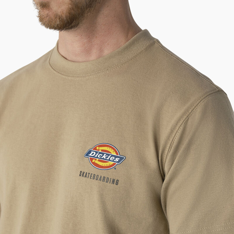 Dickies Skateboarding Regular Fit Chest Logo T-Shirt Desert Sand ID-sHbQ5FRd