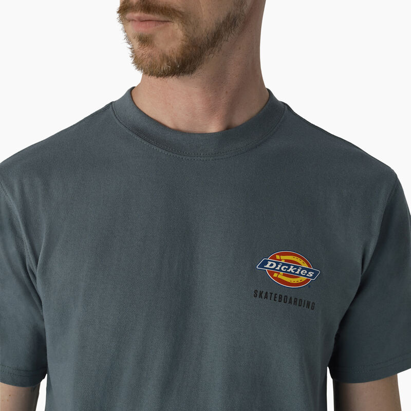 Dickies Skateboarding Regular Fit Chest Logo T-Shirt Lincoln Green ID-zbKwTlgL